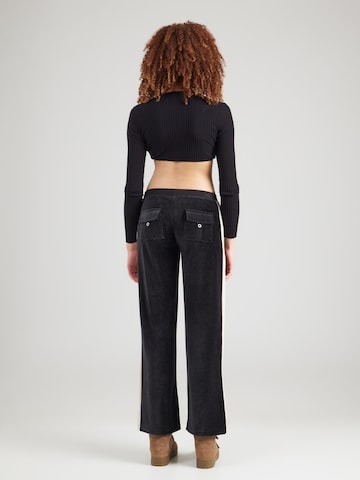 Juicy Couture - Loosefit Pantalón en negro