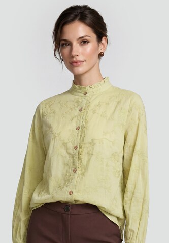 Usha - Blusa em verde: frente