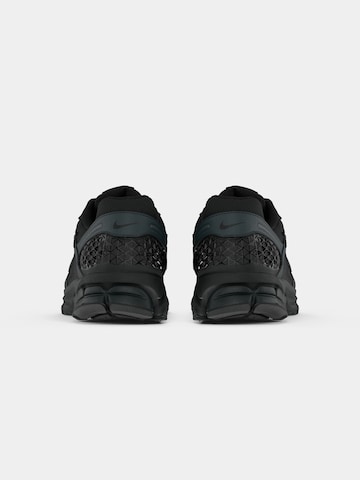 Nike Sportswear Sneaker 'Zoom Vomero 5' in Schwarz