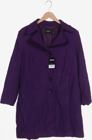 Bexleys Jacket & Coat in 4XL in Purple: front