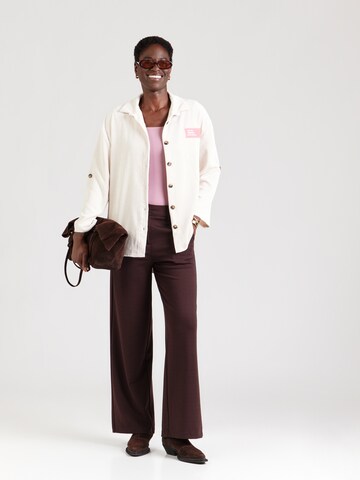 Hailys Blus 'Ro44bina' i beige