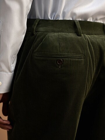 Next Regular Pantalon in Groen
