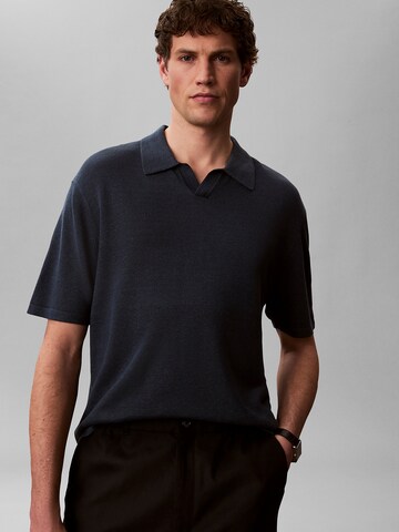 Coupe regular T-Shirt Calvin Klein en bleu