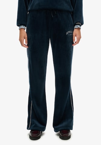évasé Pantalon 'Country Club' Superdry en bleu : devant