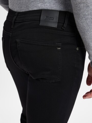 BRAX Slimfit Jeans 'Chuck' in Zwart