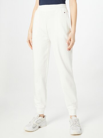 Tapered Pantaloni di TOMMY HILFIGER in bianco: frontale