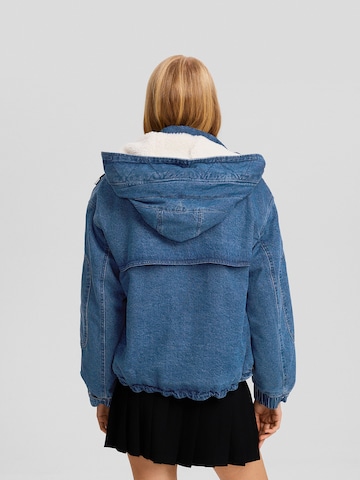 Bershka Jacke in Blau