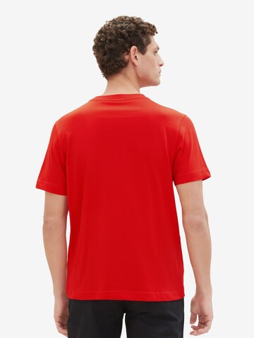 Tricou de la TOM TAILOR pe roșu