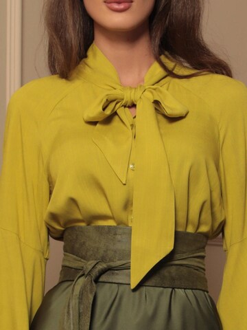 JIORO Blouse 'ESSENTIALS' in Yellow