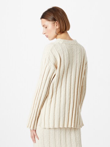 Gina Tricot Sweter w kolorze beżowy