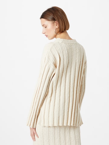 Gina Tricot Tröja i beige