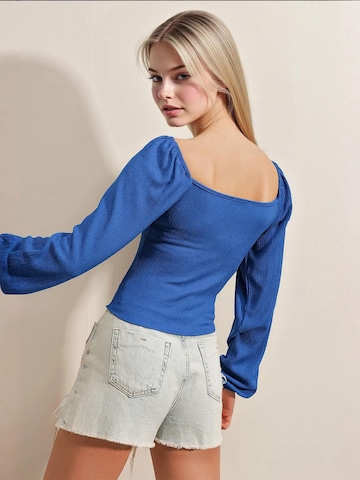 Bigdart - Blusa em azul