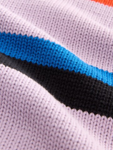 Next Pullover in Lila