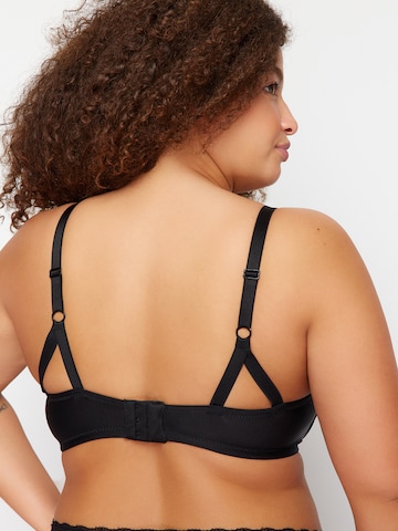 Trendyol Curve Minimizer BH i sort