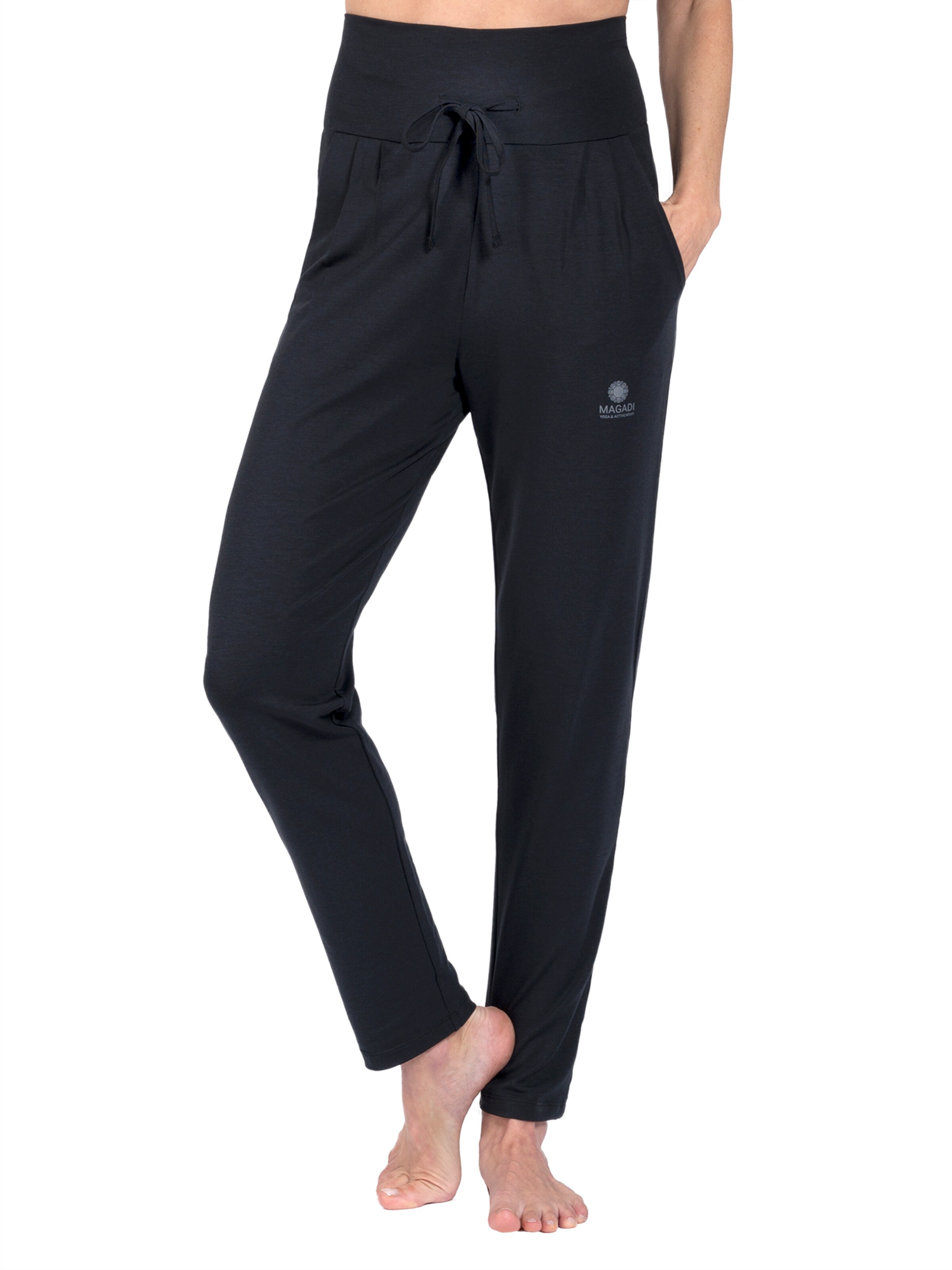 Magadi Regular Sporthose 'Susan' in Schwarz: Vorderseite