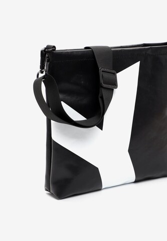 Suri Frey Crossbody Bag 'Jessey-Plane' in Black