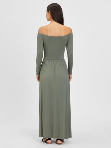 LASCANA Dress in Green