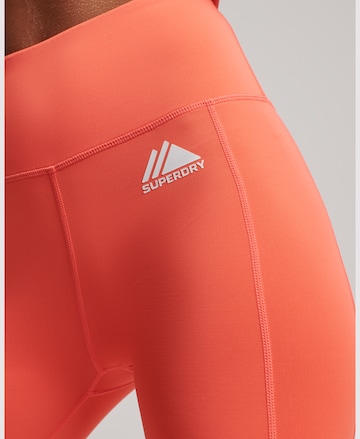 Superdry Skinny Sporthose in Orange