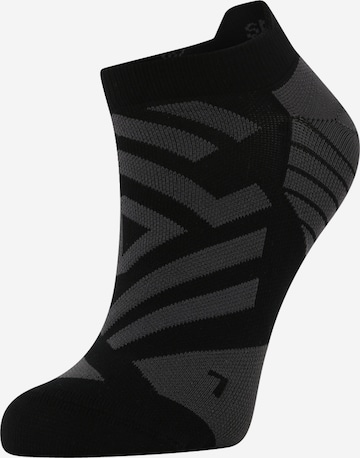 On Sportsocken in Schwarz: predná strana