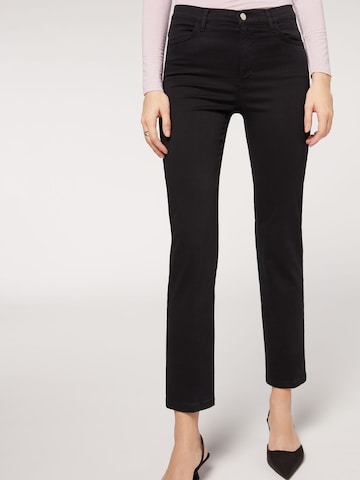 CALZEDONIA Regular Jeans in Black: front