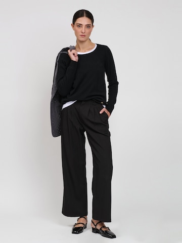 Pullover di Influencer in nero