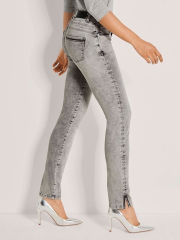 Coupe slim Jean MADELEINE en gris