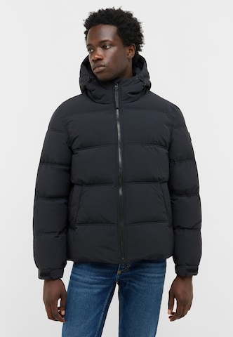 MUSTANG Winter Jacket 'Oakfield' in Black: front
