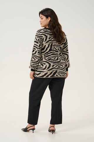 KAFFE CURVE Pullover 'Vilma' in Schwarz