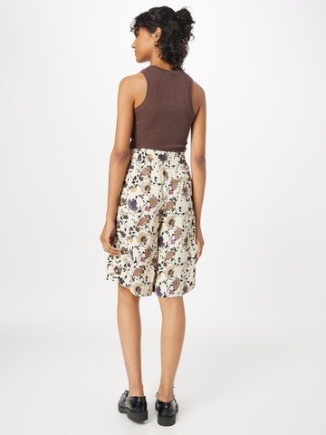 SOAKED IN LUXURY Wide Leg Shorts 'Bruna' in Beige