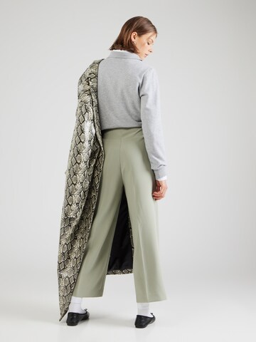 SOAKED IN LUXURYWide Leg/ Široke nogavice Hlače 'Corinne' - zelena boja