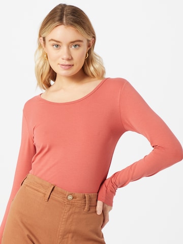 ONLY Shirt 'ONLLive Love' in Red: front