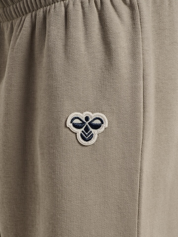 Hummel Tapered Hose in Braun