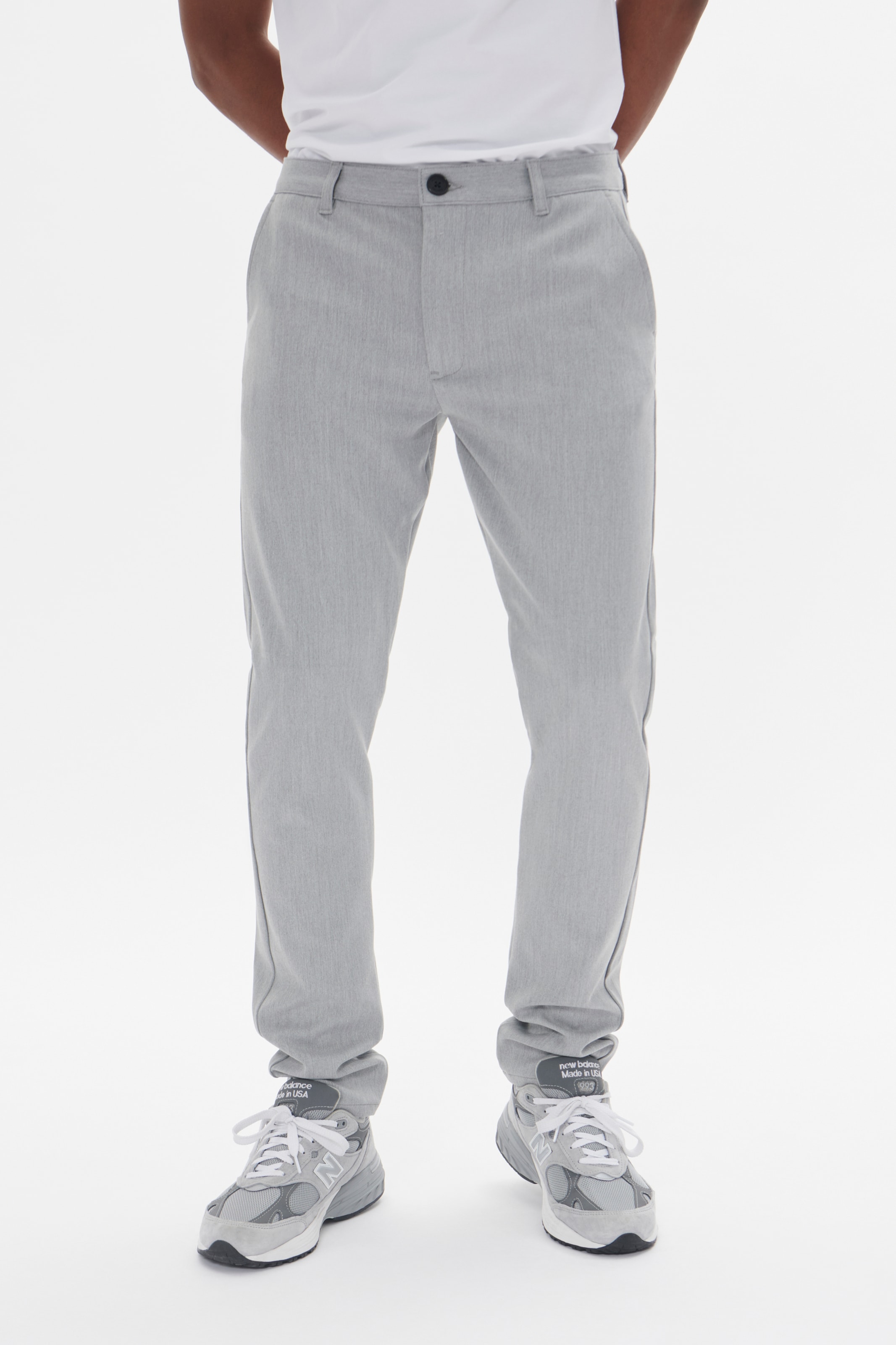 Matinique - Regular Calças chino 'Jens' em cinzento: frente
