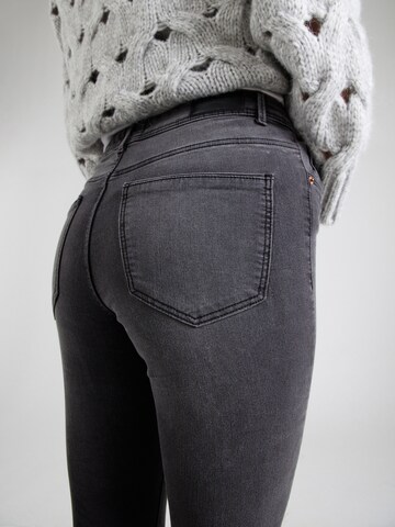 VERO MODA Skinny Fit Дънки 'TANYA' в сиво