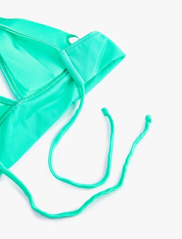 Koton Triangel Bikinitop in Grün