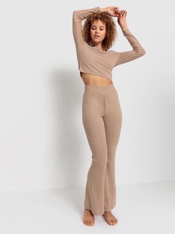 LSCN by LASCANA Pajama in Beige: front