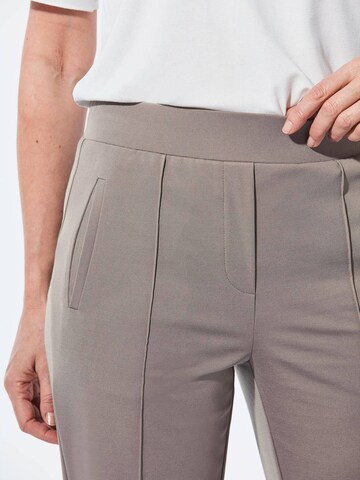 Goldner Tapered Trousers 'SARA' in Beige