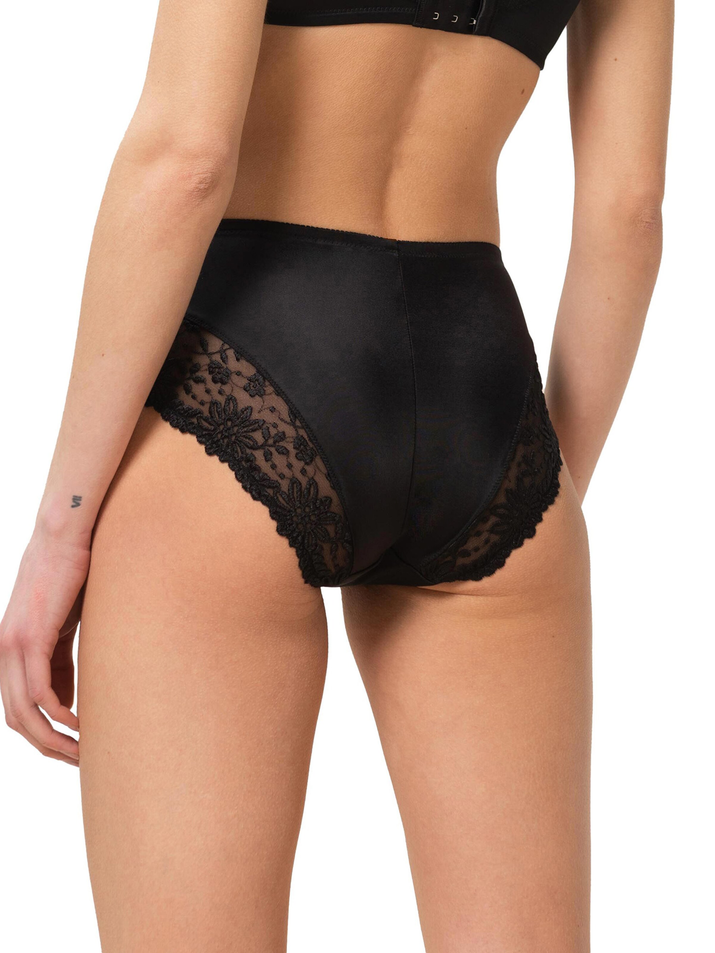 TRIUMPH Slip ' Ladyform Soft ' in Zwart