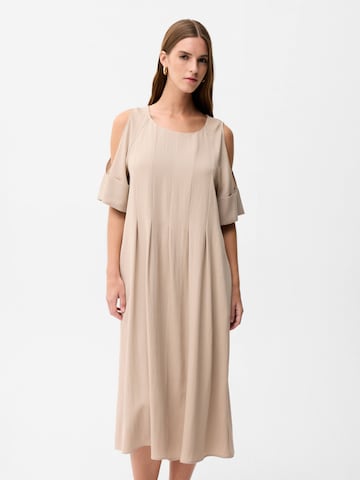Robe adl en beige