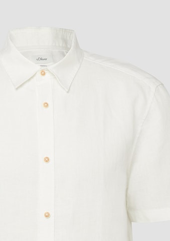 Coupe regular Chemise s.Oliver en beige