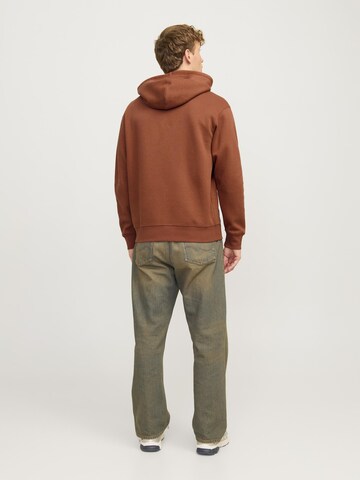 JACK & JONES Sweatshirt 'JJEStar' in Braun