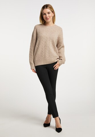 Usha Sweater in Beige