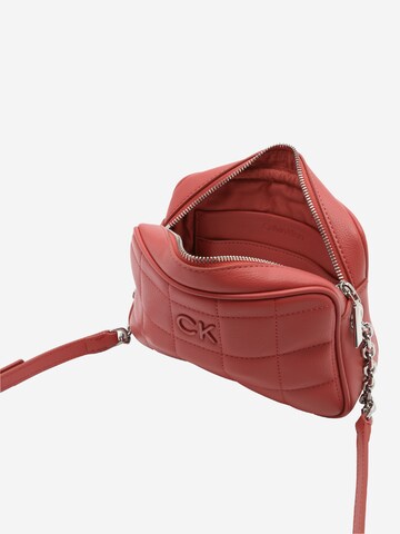 Calvin Klein Crossbody Bag in Pink