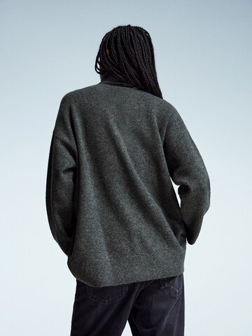 Bershka Pullover i grå