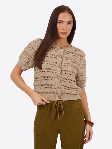 BRAVE SOUL Gebreid vest in Bruin: voorkant