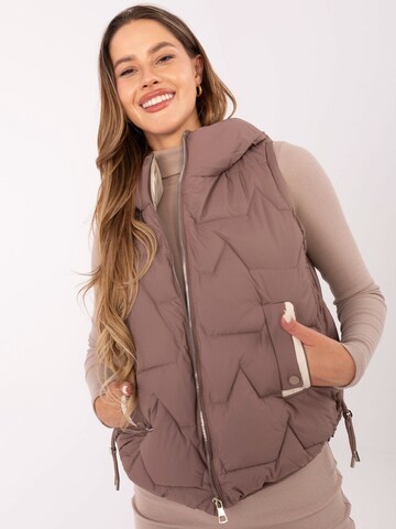 Madnezz House Weste '2502' in Braun