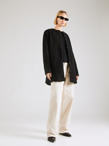 Cappotto di mezza stagione 'Daphne' di ABOUT YOU in nero