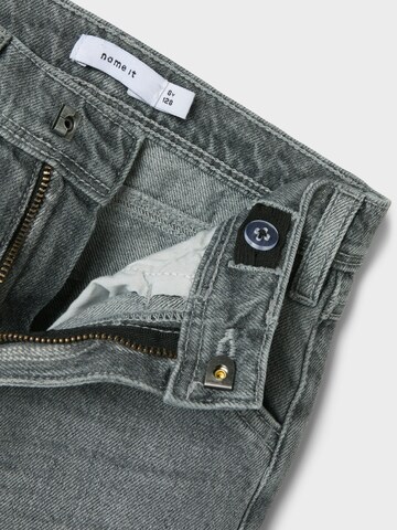 NAME IT Regular Jeans 'NKMRyan' i grå