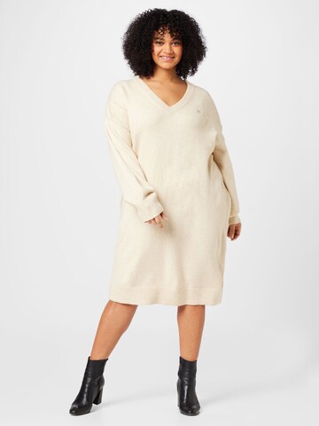 Tommy Hilfiger Curve Knitted dress in Beige: front