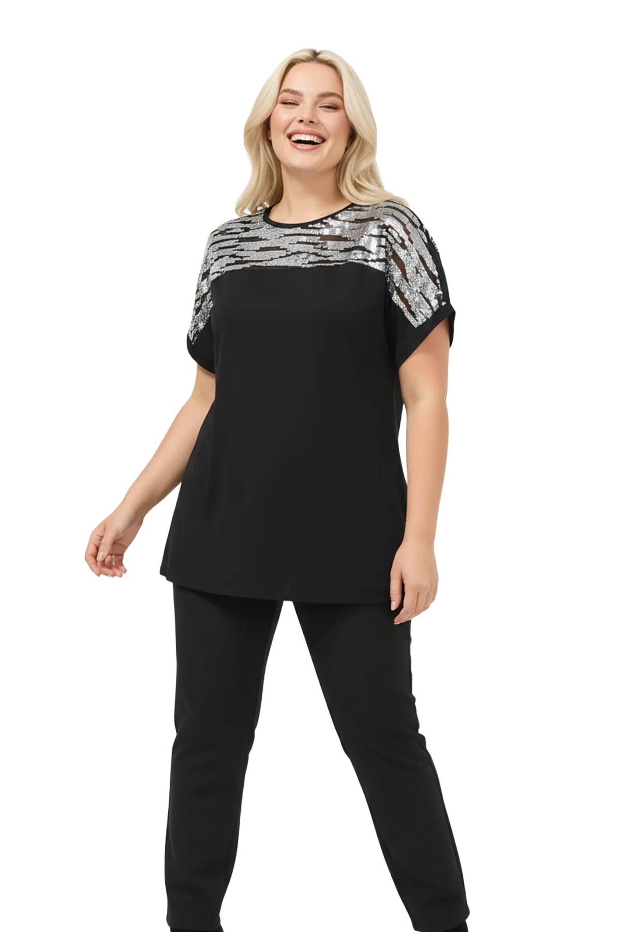 Shape Of You Shirt in Zwart